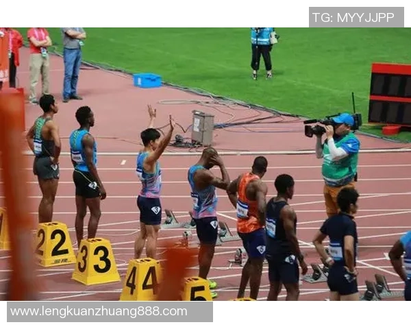 上海乒乓球队在钻石联赛中的团队协作表现分析与点评