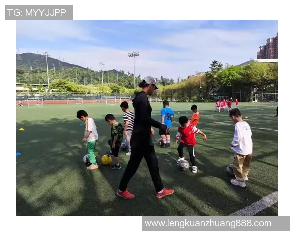 墨尔本少儿足球培训中心助力孩子们快乐成长与团队精神培养